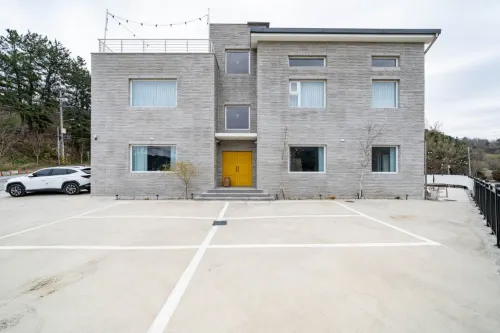Samcheok Sai Pension