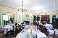 Zielony Kompleks Dwór Ostoya Hotels in 