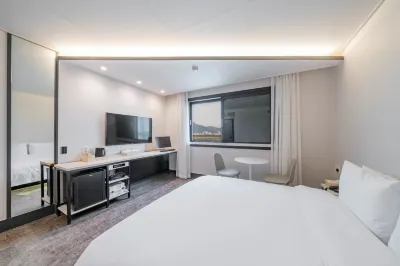 Busan Myeongji Hotel Myeongji Hotel in zona Yishu Island Migratory Park