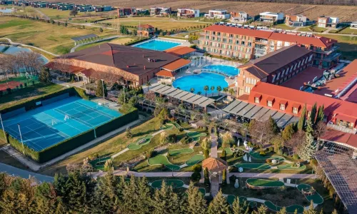 Ambassadori Kachreti Golf Resort