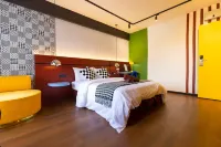 Parkland Apartment - Condos