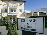 Cottage Logis Hôtel - Restaurant Hotels in Esch an der Alzette