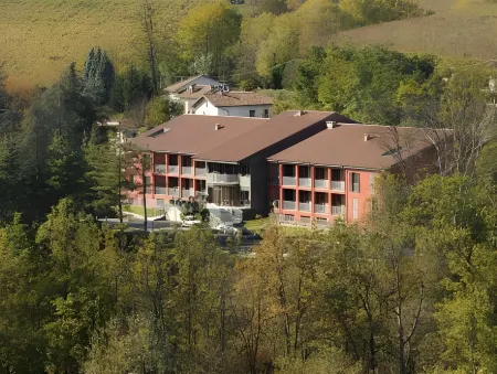 Hotel Langhe & Monferrato Отели в г. Вильяно-д'Асти