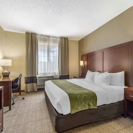 Comfort Suites