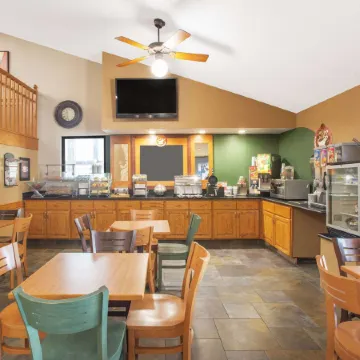 AmericInn by Wyndham Ankeny/Des Moines