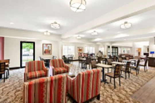 Best Western Palmyra Inn  Suites