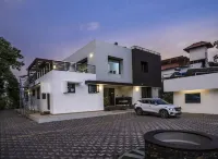 Nadhiyoram River Retreat Hotels in Alwaye