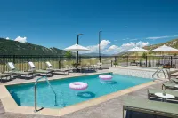 TownePlace Suites by Marriott Avon Vail Valley - piscina