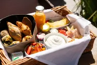 Cosmeen Lifestyle Boutique Stay - breakfast