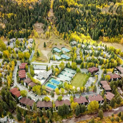 Vail Racquet Club Mountain Resort Hotels near East Vail