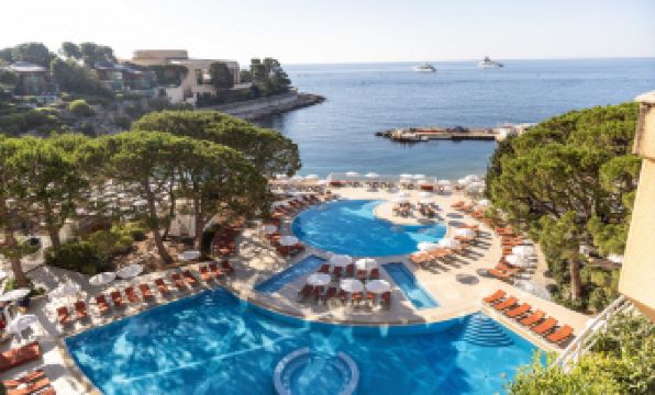 Le Méridien Beach Plaza