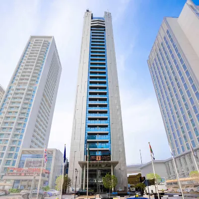 The First Collection Marina, Dubai, a Tribute Portfolio Hotel Hotels near Splash Pad Dubai