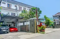 PENGINAPAN NURMEGA JAYA - Parking