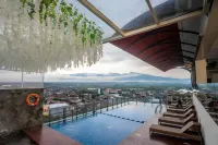 Java Lotus Hotel Jember - Pools