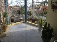 Nicole's Guest Home โรงแรมในHiguey