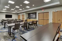 Fairfield Inn & Suites Asheville Weaverville Hotels in Marshall
