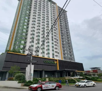 NEW 2-Bedroom PENTHOUSE Condo Unit CENTRIOMall