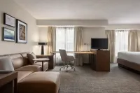 Residence Inn Kansas City Independence Hotel dekat Stone Canyon Golf Club