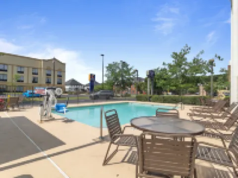 Hampton Inn Atlanta/Woodstock Hotels in Woodstock