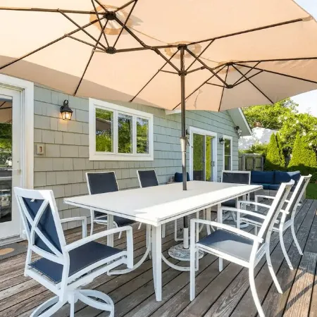 Chic Hamptons Home with Heated Gated Pool and Grill