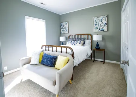 Fully Renovated, Luxurious unit awaits you!