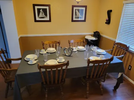 Cozy Colorado home with Serene views meant for pure relaxation!