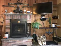 Snowshed & Ramshead Ski Lodges in walking distance plus shuttle service