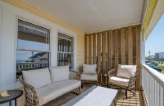 MareBella 2nd row Ocean front with Gorgeous sunrises