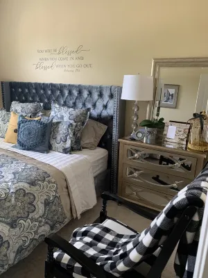 Quaintly King  Hideaway Close to Bethel Private Room only in House