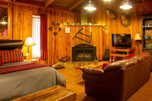 The Sawmill Suite at Panther Valley Ranch