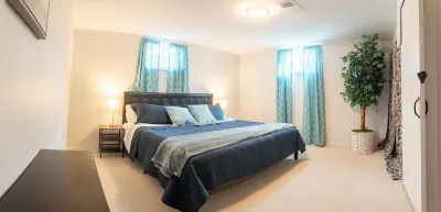★Game Room★4 Bedroom (2 King Beds) 3 Bathroom near Arapahoe/I-25