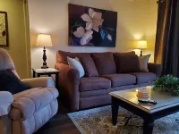 Walk-In Shower /Kings/ CLEAN/ Indoor&Outdoor Pools/ Golf course view10th Fairway