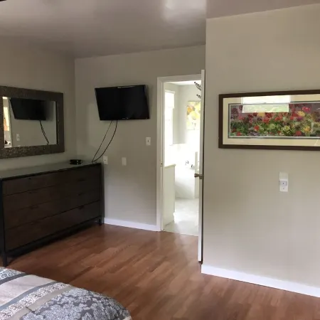Located in the heart of Downtown Saugatuck
