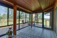 One Level Log Home on 3.5 Acres, Beautiful Views, Newly Updated