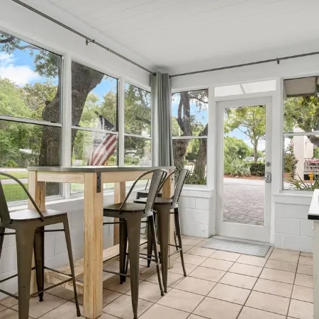 Classic Seagrove Cottage One Block from 30A Beach Access