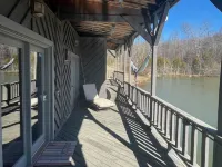 True Fisherman's Cabin on Private Lake