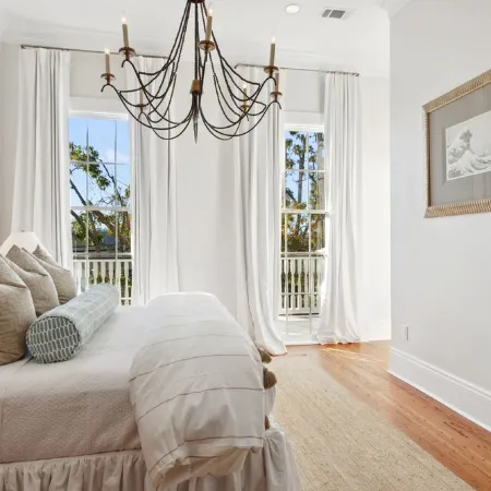 The Duke of Magazine 5 Bedroom Luxury with Pool Perfectly Located in New Orleans