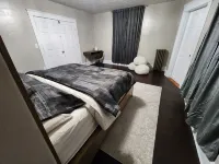 Spacious and luxurious 3-bedroom home w/jetted bathtub