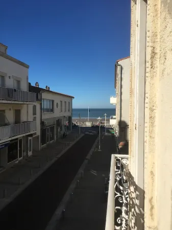 ROYAN PONTAILLAC 30m from the beach, 2nd floor villa, 70m2 Отели в г. Руайан