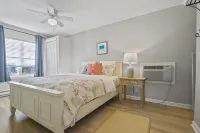 Charming beach home, complete with pool & cozy guest house!