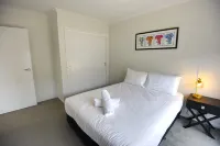 Kaythree - Perfect 3br townhouse close to the centre of Ballarat Hotel a Canadian