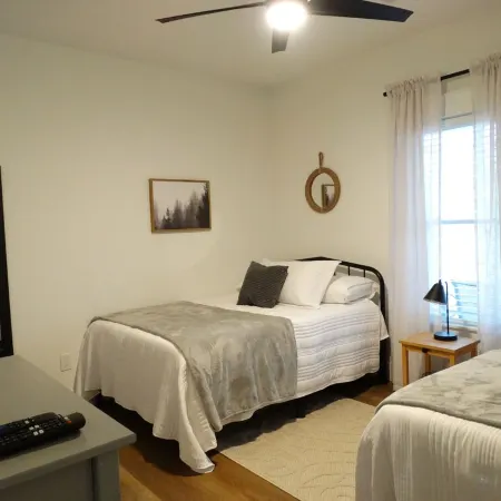 Beautiful New Home at Kentucky Lake with Community Pool! Close to Murray State!