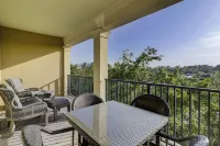 Unit 405- Same Floor as Rooftop Pool, SeaCrest Pool Use, Next to Coligny Plaza.