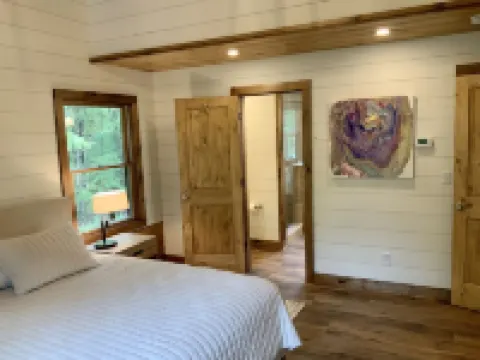 Lake View Perfect Family Getaway, Fishing Spot or Retreat 3 mi to  City Harbor Hotels in Marshall County