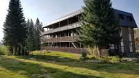 Remodeled, Winter Park Condo, Minutes from the Ski Mountain!