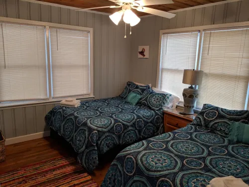 Ocean view, Pet Friendly house with private swimming pool! Sleeps 10.