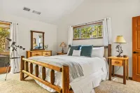 Enclosed Backyard w Running Stream; Walk 2Lake; Dog Friendly! Large 2Story Home