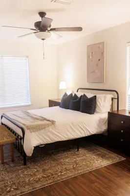 Cozy Golf Course Townhouse On The Beautiful Dothan Country Club Hotels near Alabama College of Osteopathic Medicine