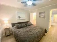 Midtown Escape - located in the heart of Graham, Texas Hotels in Graham