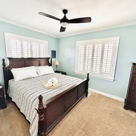 Oceanfront, Ocean Club F101, Linens included, 3Br 2ba, pool